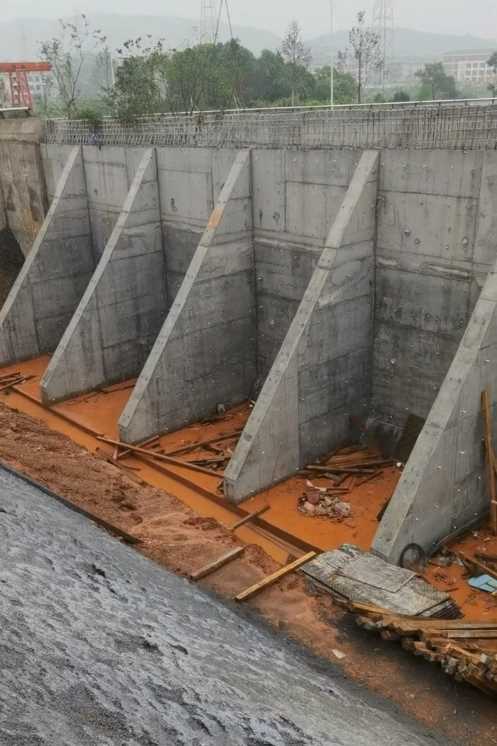铜陵郊区锚杆式挡土墙